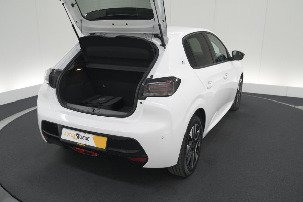 Peugeot e-208 EV Allure 50 kWh | 11 KW Laadfunctie | Apple Carplay | Parkeersensoren