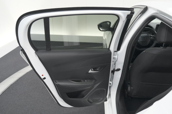 Peugeot e-208 EV Allure 50 kWh | 11 KW Laadfunctie | Apple Carplay | Parkeersensoren
