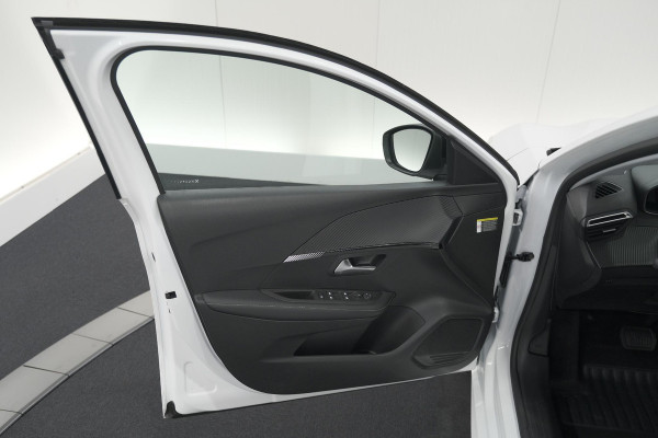 Peugeot e-208 EV Allure 50 kWh | 11 KW Laadfunctie | Apple Carplay | Parkeersensoren