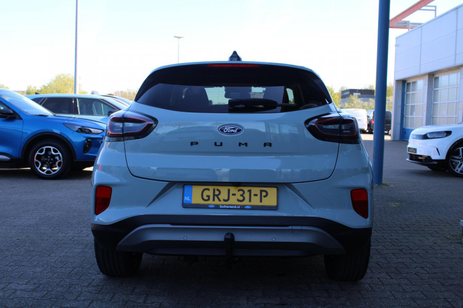 Ford Puma 1.0 EcoBoost Hybrid Titanium NL Auto | 1e Eigenaar | Trekhaak | Stoel + Stuurverwarming | Lichtmetalen Velgen | Elektrische Kofferbak |