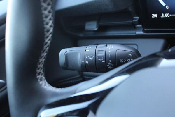 Ford Puma 1.0 EcoBoost Hybrid Titanium NL Auto | 1e Eigenaar | Trekhaak | Stoel + Stuurverwarming | Lichtmetalen Velgen | Elektrische Kofferbak |