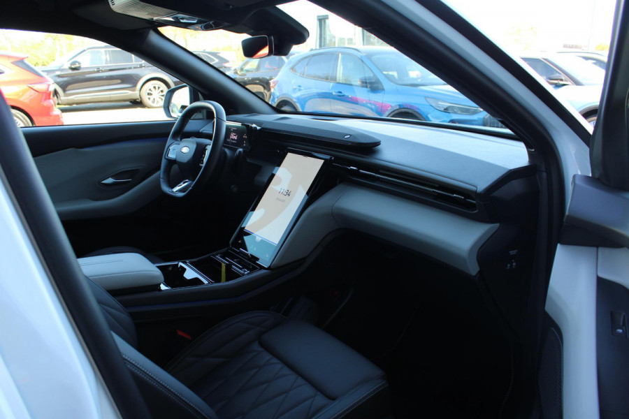 Ford Capri Premium Extended Range RWD 77 kWh 286pk | Driver Assistance Pack | Panoramadak