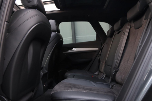 Audi Q5 45 TFSI 3x S-Line QUATTRO / PANODAK / VIRTUAL / KEYLESS / CAMERA / STOELVERW / DEALER SERVICE!