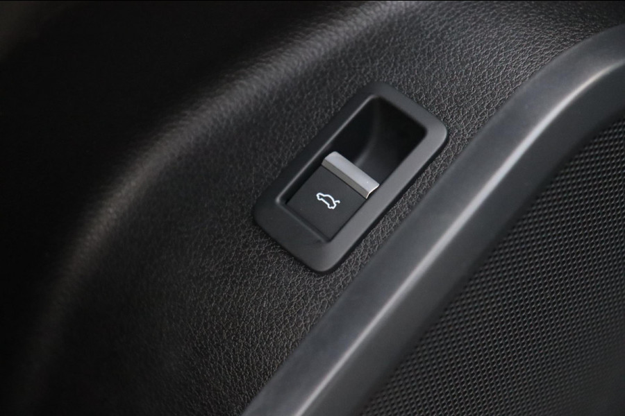 Audi Q5 45 TFSI 3x S-Line QUATTRO / PANODAK / VIRTUAL / KEYLESS / CAMERA / STOELVERW / DEALER SERVICE!