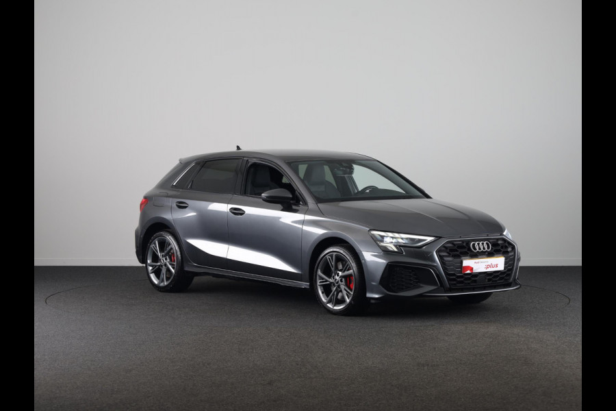 Audi A3 Sportback 45 TFSI e S edition Competition 245pk | SOH 93% | Ambient Lighting | Afgevlakt stuur | Audi soundsystem | Parkeerhulp V+A