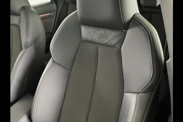 Audi A3 Sportback 45 TFSI e S edition Competition 245pk | SOH 93% | Ambient Lighting | Afgevlakt stuur | Audi soundsystem | Parkeerhulp V+A