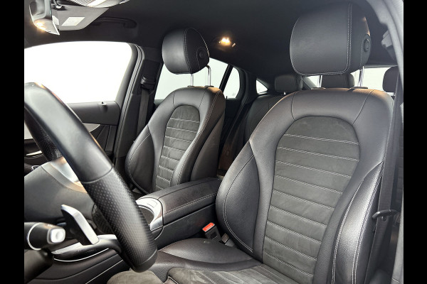 Mercedes-Benz GLC 300 e 4MATIC Premium Plus | AMG-LIne Interieur | AMG-Line Exterieur | Achteruitrijcamera | Multispaaks velgen | Nightpakket | Sfeerverlichting | Trekhaak | 24 Maanden Mercedes-Benz Certified Garantie