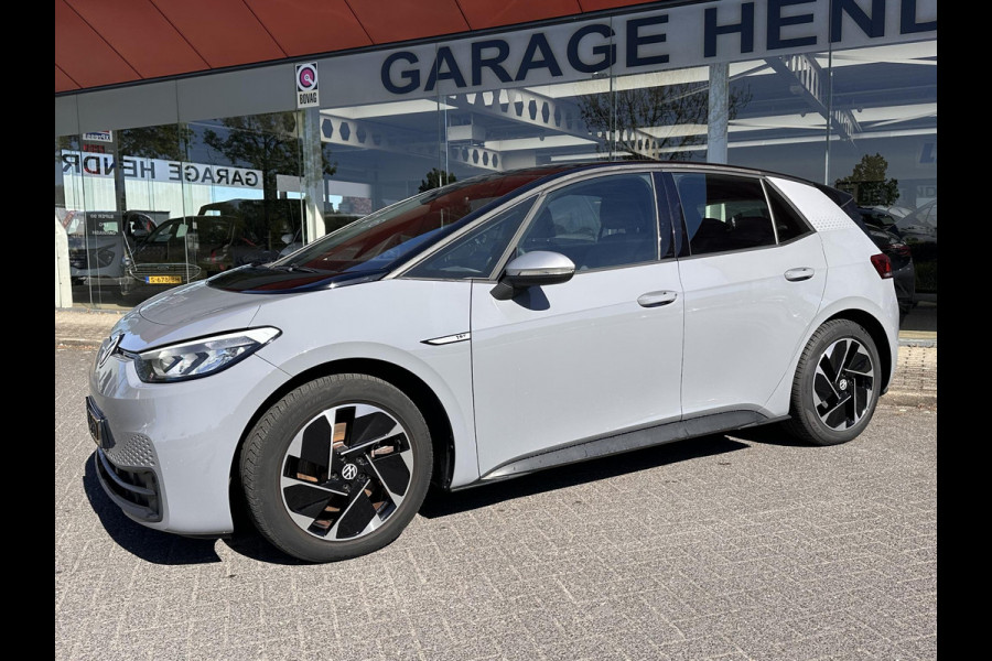 Volkswagen ID.3 First 58 kWh | SOH: 94,4% | Adaptive CC | Navi | Climate | Stoel & stuurverwarming |