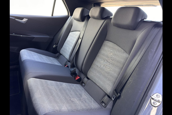 Volkswagen ID.3 First 58 kWh | SOH: 94,4% | Adaptive CC | Navi | Climate | Stoel & stuurverwarming |