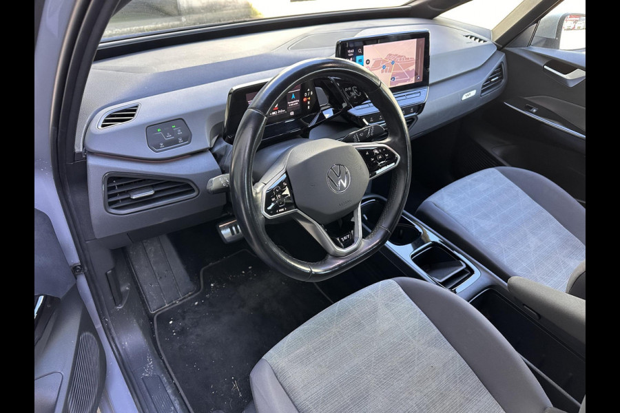 Volkswagen ID.3 First 58 kWh | SOH: 94,4% | Adaptive CC | Navi | Climate | Stoel & stuurverwarming |