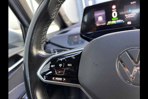 Volkswagen ID.3 First 58 kWh | SOH: 94,4% | Adaptive CC | Navi | Climate | Stoel & stuurverwarming |
