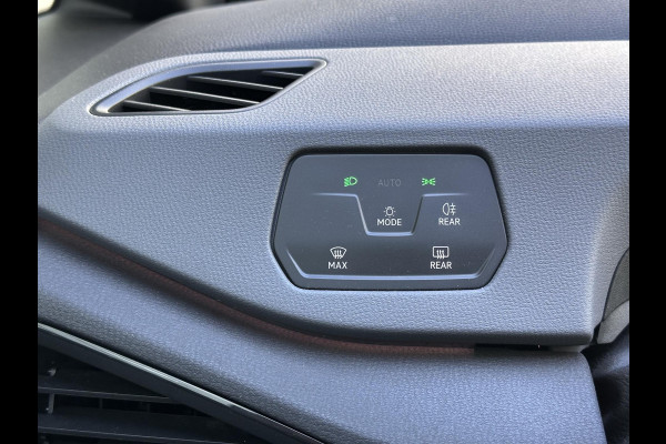 Volkswagen ID.3 First 58 kWh | SOH: 94,4% | Adaptive CC | Navi | Climate | Stoel & stuurverwarming |