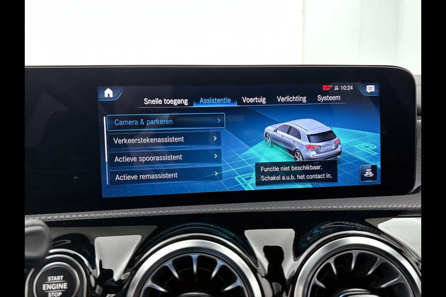 Mercedes-Benz A-Klasse 250 e Business Solution AMG Limited 24 Maanden Mercedes-Benz Certified Garantie. | AMG- Line interieur | AMG-Line Exterieur | Achteruitrijcamera | Panoram schuifkanteldak | Night Pakket | Trekhaak | Navigatie |  Sfeerverlichting |