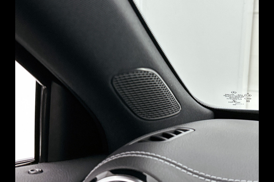 Mercedes-Benz A-Klasse 250 e Business Solution AMG Limited 24 Maanden Mercedes-Benz Certified Garantie. | AMG- Line interieur | AMG-Line Exterieur | Achteruitrijcamera | Panoram schuifkanteldak | Night Pakket | Trekhaak | Navigatie |  Sfeerverlichting |