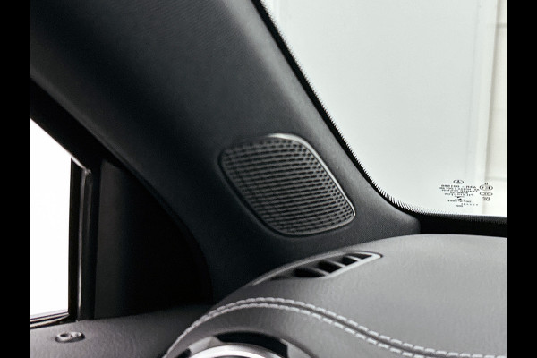 Mercedes-Benz A-Klasse 250 e Business Solution AMG Limited 24 Maanden Mercedes-Benz Certified Garantie. | AMG- Line interieur | AMG-Line Exterieur | Achteruitrijcamera | Panoram schuifkanteldak | Night Pakket | Trekhaak | Navigatie |  Sfeerverlichting |