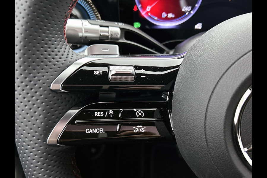 Mercedes-Benz Glb 250+ Business Solution AMG 85.5 kWh | Premium Plus | Nightpakket | Vast panoramadak | Head-up display | 	Burmester® 3D sound system | URBAN GUARD | MULTIBEAM LED | Warmtepomp | MBUX Superscreen | Adaptieve cruisecontrol |