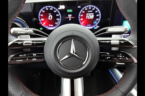 Mercedes-Benz Glb 250+ Business Solution AMG 85.5 kWh | Premium Plus | Nightpakket | Vast panoramadak | Head-up display | 	Burmester® 3D sound system | URBAN GUARD | MULTIBEAM LED | Warmtepomp | MBUX Superscreen | Adaptieve cruisecontrol |