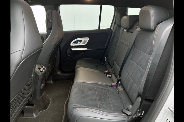 Mercedes-Benz Glb 250+ Business Solution AMG 85.5 kWh | Premium Plus | Nightpakket | Vast panoramadak | Head-up display | 	Burmester® 3D sound system | URBAN GUARD | MULTIBEAM LED | Warmtepomp | MBUX Superscreen | Adaptieve cruisecontrol |