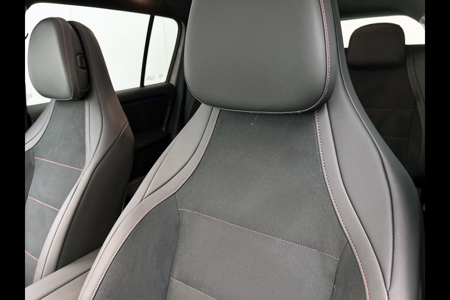 Mercedes-Benz Glb 250+ Business Solution AMG 85.5 kWh | Premium Plus | Nightpakket | Vast panoramadak | Head-up display | 	Burmester® 3D sound system | URBAN GUARD | MULTIBEAM LED | Warmtepomp | MBUX Superscreen | Adaptieve cruisecontrol |