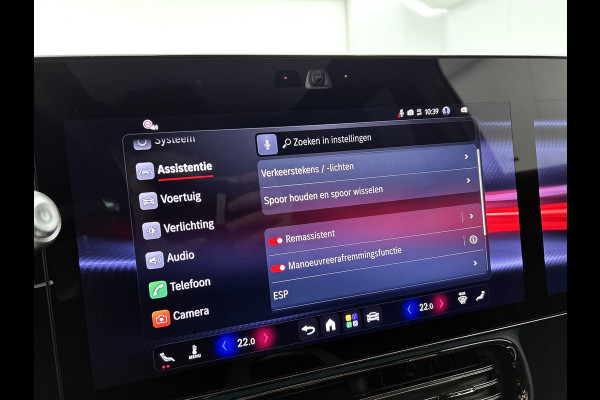 Mercedes-Benz Glb 250+ Business Solution AMG 85.5 kWh | Premium Plus | Nightpakket | Vast panoramadak | Head-up display | 	Burmester® 3D sound system | URBAN GUARD | MULTIBEAM LED | Warmtepomp | MBUX Superscreen | Adaptieve cruisecontrol |