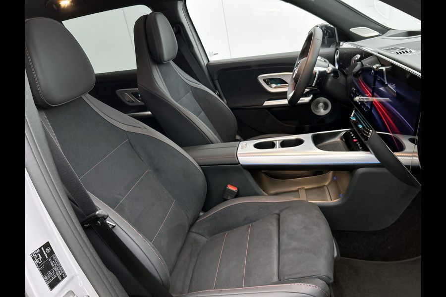 Mercedes-Benz Glb 250+ Business Solution AMG 85.5 kWh | Premium Plus | Nightpakket | Vast panoramadak | Head-up display | 	Burmester® 3D sound system | URBAN GUARD | MULTIBEAM LED | Warmtepomp | MBUX Superscreen | Adaptieve cruisecontrol |