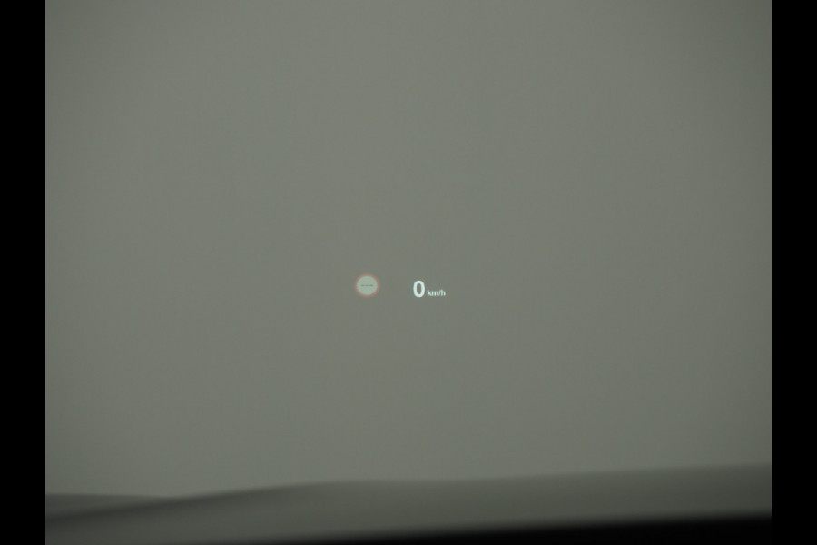 BMW X1 sDrive20i M Sport Full Black | HUD | Trekhaak | Sfeerlicht | Donkere Hemel | Stoelverwarming | Cruise | PDC | Carplay