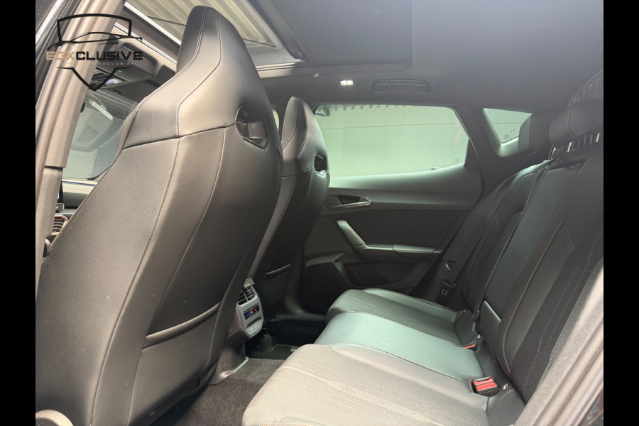 CUPRA Formentor Camera/Pano/Trekhaak/Bomvol! 1.4 e-Hybrid VZ Copper Edition