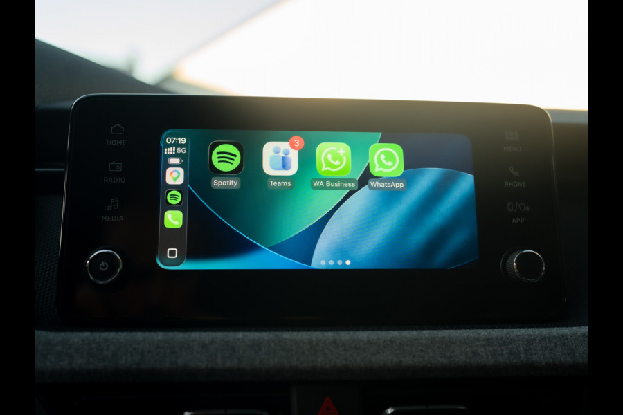 Škoda Kamiq 1.0 TSI Business Edition | Camera | Elk. A-klep | Keyless | Prijs Rijklaar!!