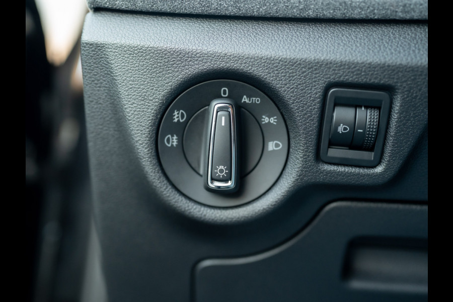 Škoda Kamiq 1.0 TSI Business Edition | Camera | Elk. A-klep | Keyless | Prijs Rijklaar!!