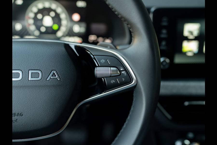 Škoda Kamiq 1.0 TSI Business Edition | Camera | Elk. A-klep | Keyless | Prijs Rijklaar!!