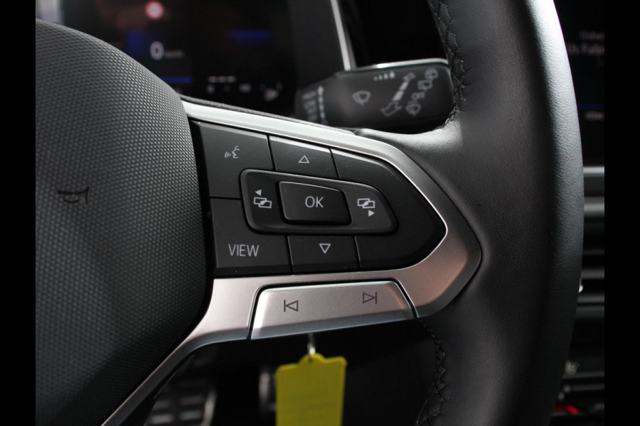 Volkswagen Polo 1.0 TSI R-Line Automaat Camera Digitale Cockpit Parkeer sensoren Adaptive Cruise control Climate Control Lichtmetalen velgen Stoelverwarming Navigatie Apple Carplay/Android Auto