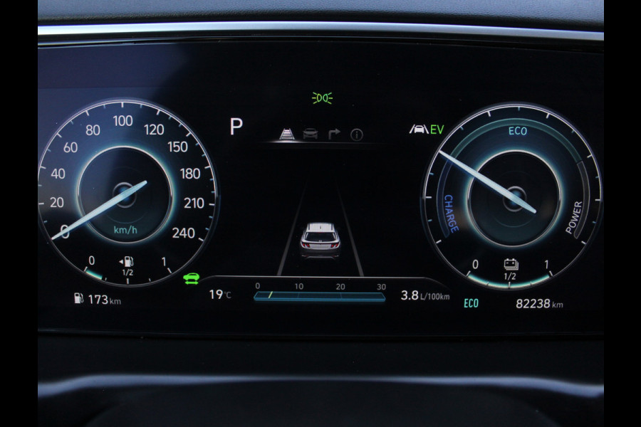 Hyundai Tucson 1.6 T-GDI PHEV Comfort Smart 4WD CARPLAY | CLIMATE | ADAPCRUISE | CAMERA | LMV19 | DAB | LED | STOEL/STUURVERW | ELECAKLEP