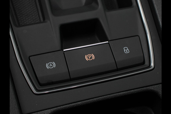 CUPRA Formentor 1.5 TSI High Automaat Apple carplay / Android Auto Keyless Entry Keyless Start Adaptive Cruise Control Stoelverwarming Stuurverwarming Half Leder
