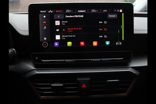 CUPRA Formentor 1.5 TSI High Automaat Apple carplay / Android Auto Keyless Entry Keyless Start Adaptive Cruise Control Stoelverwarming Stuurverwarming Half Leder