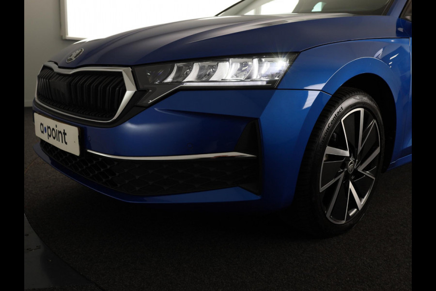 Škoda Octavia Combi 1.5 TSI Business Edition Plus 115pk | Navigatie | 18 inch Lichtmetalen velgen | Parkeercamera |  Verlengde garantie |