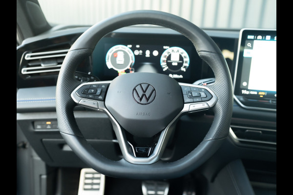 Volkswagen Tiguan 1.5 eTSI R-Line Edition | Trekhaak wegkl. | 360 Camera | Side Assist | IQ Light | Prijs Rijklaar!!