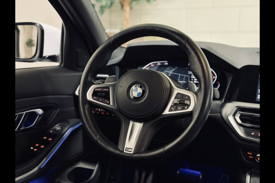BMW 3-serie 330i M-Sport | M-Performance | 19" | Carbon