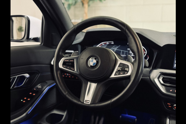 BMW 3-serie 330i M-Sport | M-Performance | 19" | Carbon