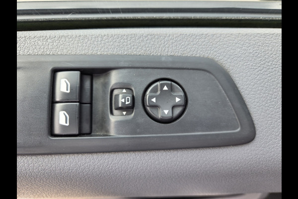 Opel Vivaro 2.0 CDTI L2 Automaat 122Pk Airco Cruise control Achteruitrijcamera Verwarmde stoel