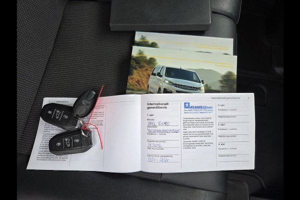 Opel Vivaro 2.0 CDTI L2 Automaat 122Pk Airco Cruise control Achteruitrijcamera Verwarmde stoel