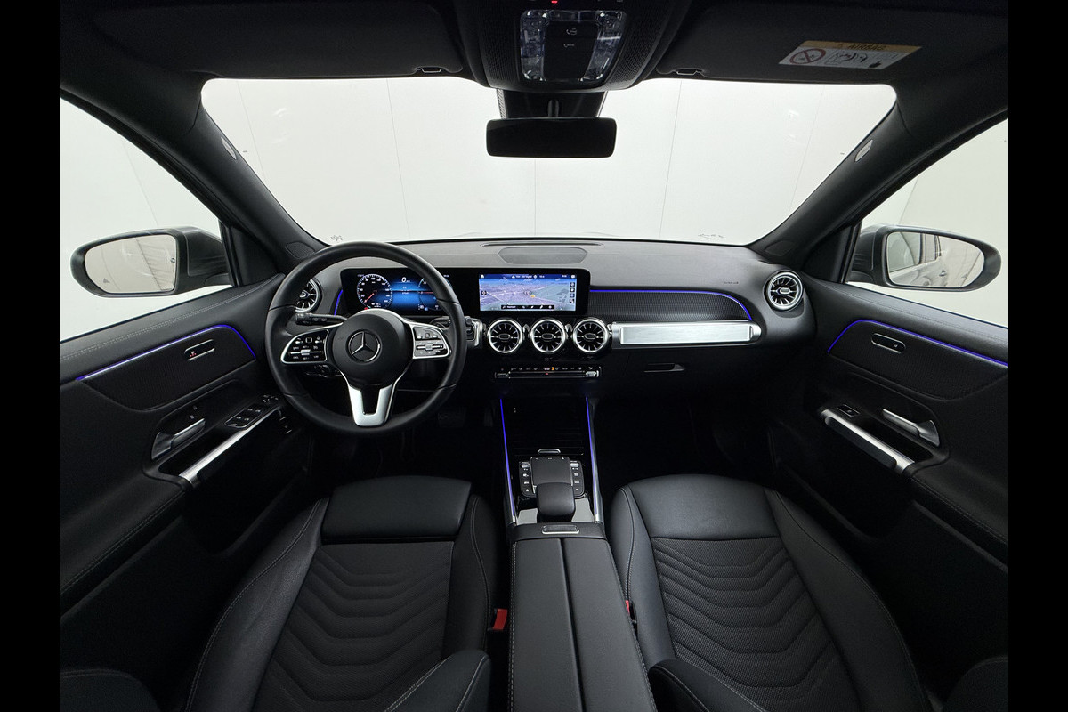 Mercedes-Benz EQB 250+ 7 Persoons SOH 99% 74kWh Camera Apple Carplay Android Auto Navi Ecc Cruise Control Business Edition Elek.Achterklep Stoelverwarming Privacy Glas Lmv Led Isofix DAB Advanced pakket Rijstrooksensor 1e Eigenaar Dealeronderhouden Origineel Nederlandse Auto
