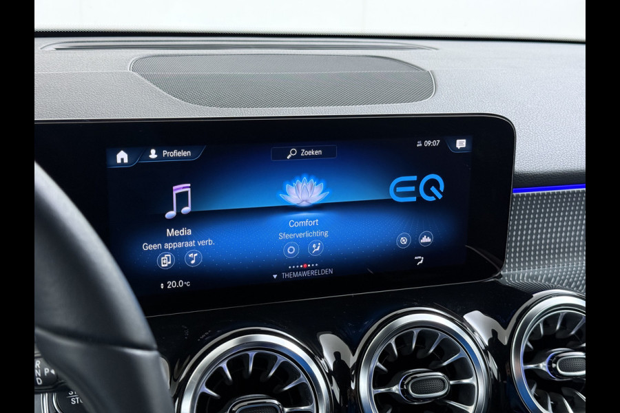 Mercedes-Benz EQB 250+ 7 Persoons SOH 99% 74kWh Camera Apple Carplay Android Auto Navi Ecc Cruise Control Business Edition Elek.Achterklep Stoelverwarming Privacy Glas Lmv Led Isofix DAB Advanced pakket Rijstrooksensor 1e Eigenaar Dealeronderhouden Origineel Nederlandse Auto