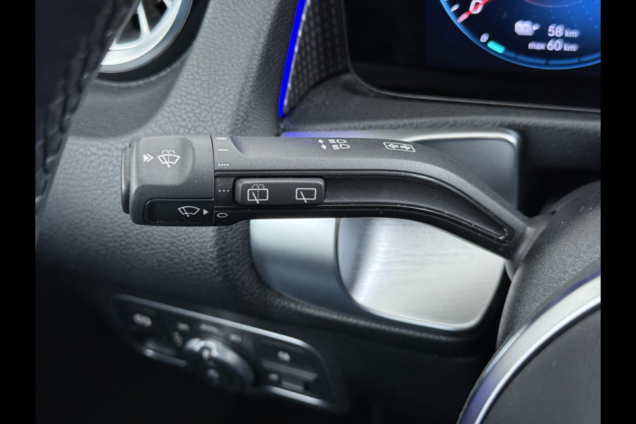Mercedes-Benz EQB 250+ 7 Persoons SOH 99% 74kWh Camera Apple Carplay Android Auto Navi Ecc Cruise Control Business Edition Elek.Achterklep Stoelverwarming Privacy Glas Lmv Led Isofix DAB Advanced pakket Rijstrooksensor 1e Eigenaar Dealeronderhouden Origineel Nederlandse Auto