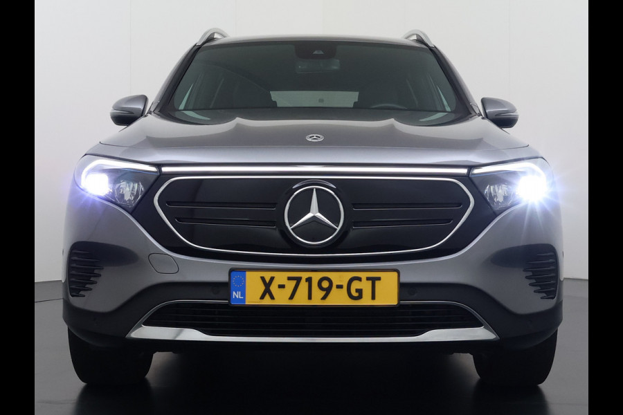 Mercedes-Benz EQB 250+ 7 Persoons SOH 99% 74kWh Camera Apple Carplay Android Auto Navi Ecc Cruise Control Business Edition Elek.Achterklep Stoelverwarming Privacy Glas Lmv Led Isofix DAB Advanced pakket Rijstrooksensor 1e Eigenaar Dealeronderhouden Origineel Nederlandse Auto