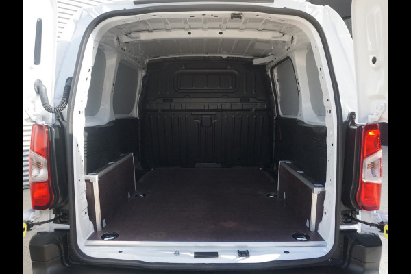 Opel Combo Electric L1 50kWh | warmtepomp | Pakket Comfort Connect | betimmering | verwarmde stoelen | EcoLED koplampen | rijklaarprijs