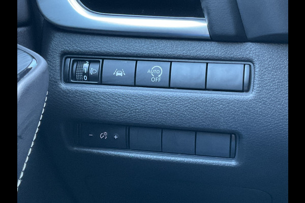 Nissan QASHQAI 1.3 MHEV N-Connecta Pano 360° Trekhaak Adaptive Cruise