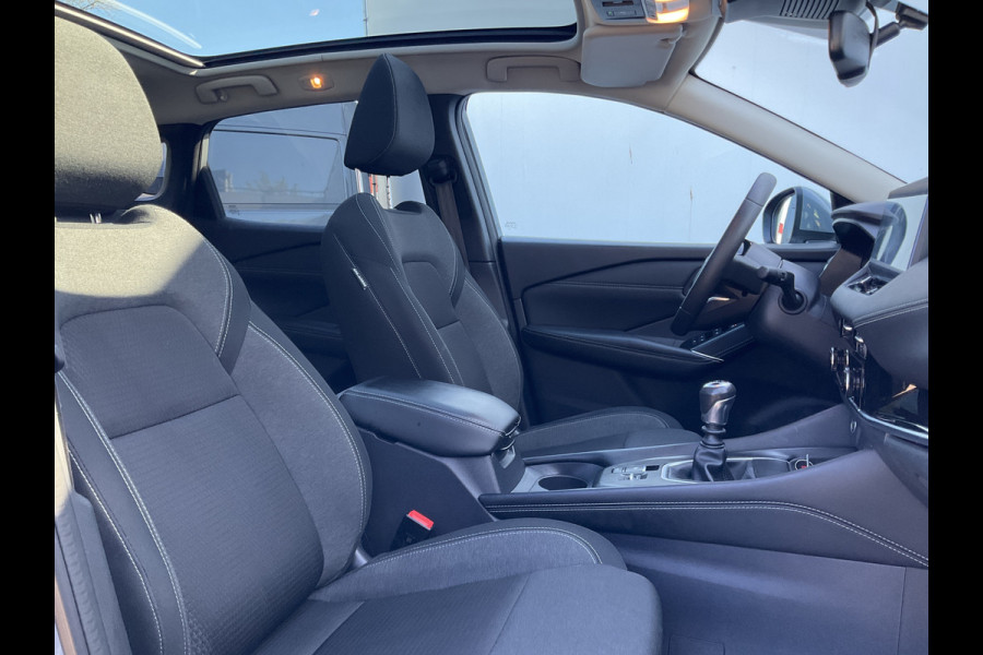 Nissan QASHQAI 1.3 MHEV N-Connecta Pano 360° Trekhaak Adaptive Cruise
