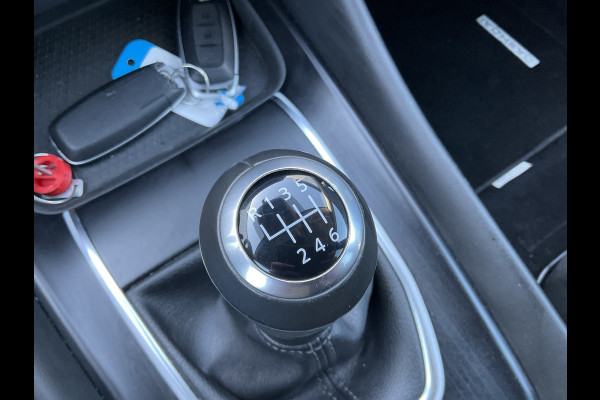 Nissan QASHQAI 1.3 MHEV N-Connecta Pano 360° Trekhaak Adaptive Cruise