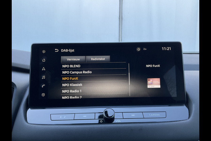 Nissan QASHQAI 1.3 MHEV N-Connecta Pano 360° Trekhaak Adaptive Cruise