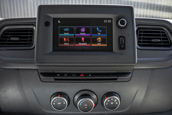 Renault Master 2.3dCi 146PK | Bakwagen met Laadklep | LED | Carplay | Camera | Cruise